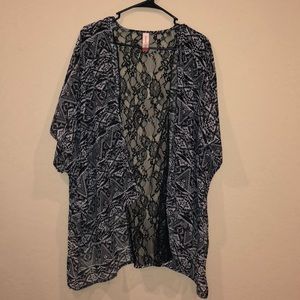 Black kimono